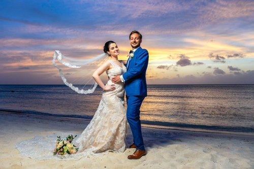 mobile - carousel-hero-element image-12