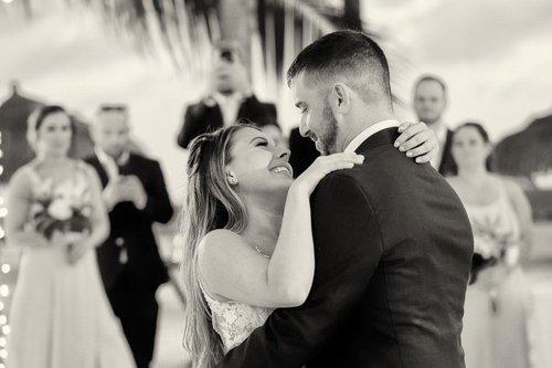 mobile - carousel-hero-element image-8