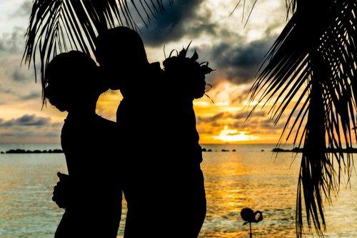 mobile - carousel-hero-element image-0