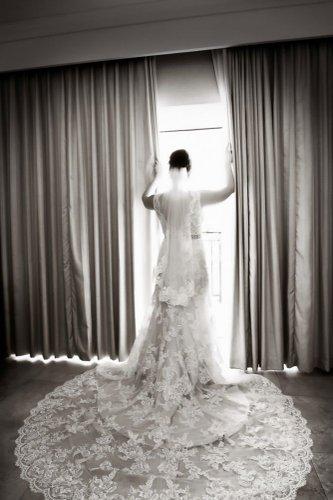 mobile - carousel-hero-element image-4